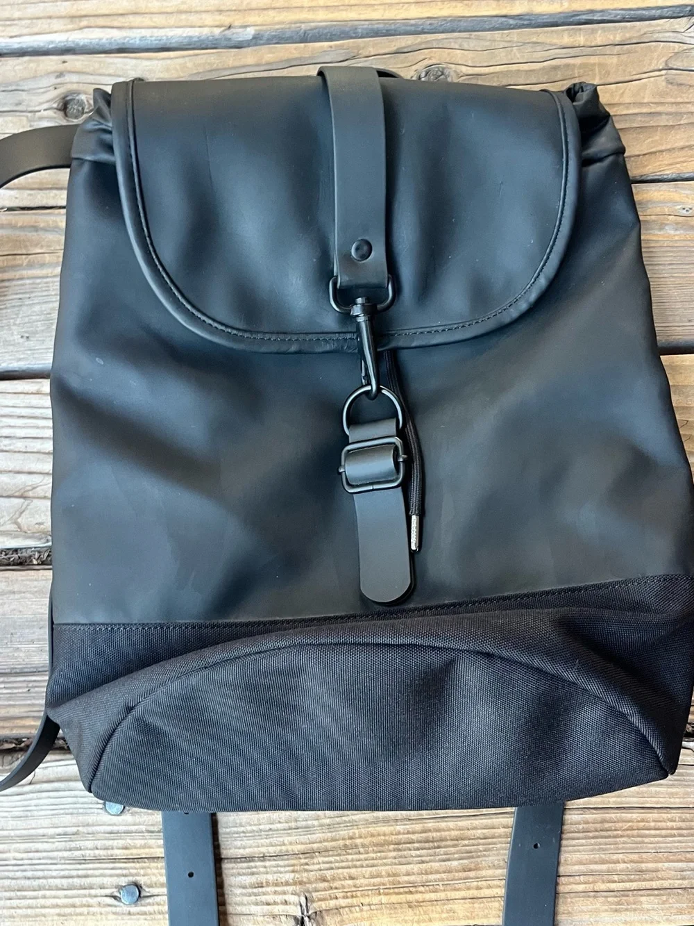 Rains waterproof everyday backpack • drawstring